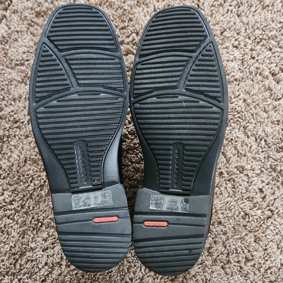 Rockport Black Slip-On Loafers with Quality Stitching - Picture 4 of 8